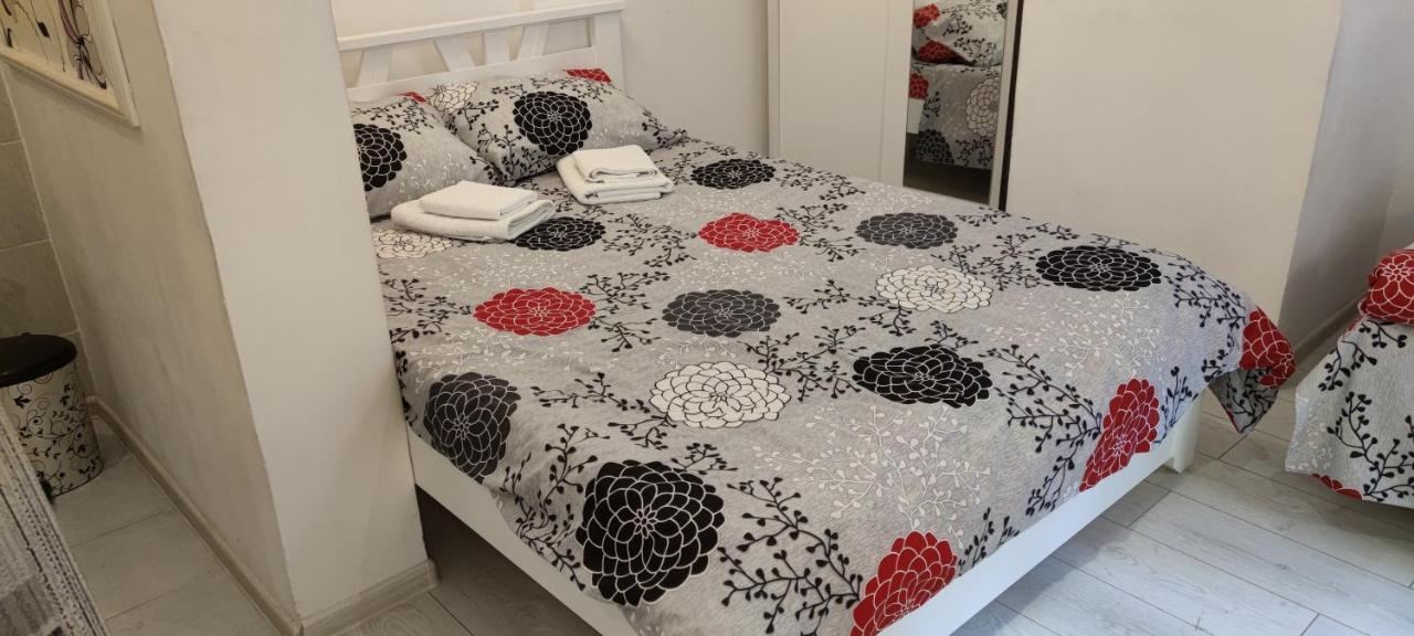 Studio Apartman Kocka Belgrad Exteriör bild