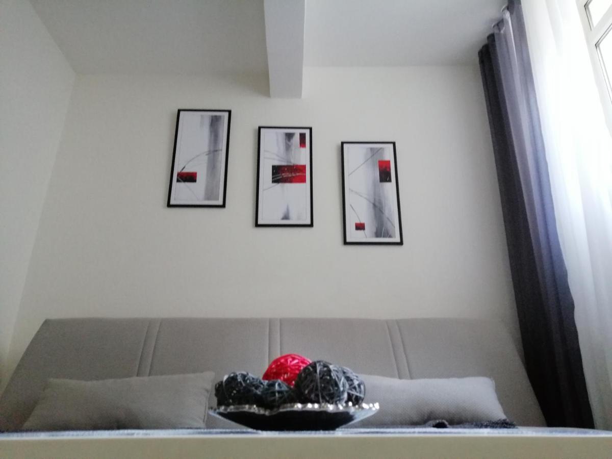 Studio Apartman Kocka Belgrad Exteriör bild