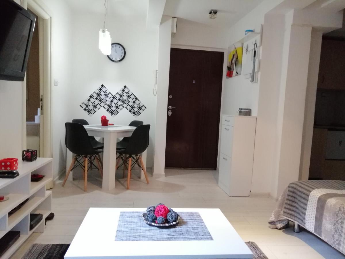 Studio Apartman Kocka Belgrad Exteriör bild